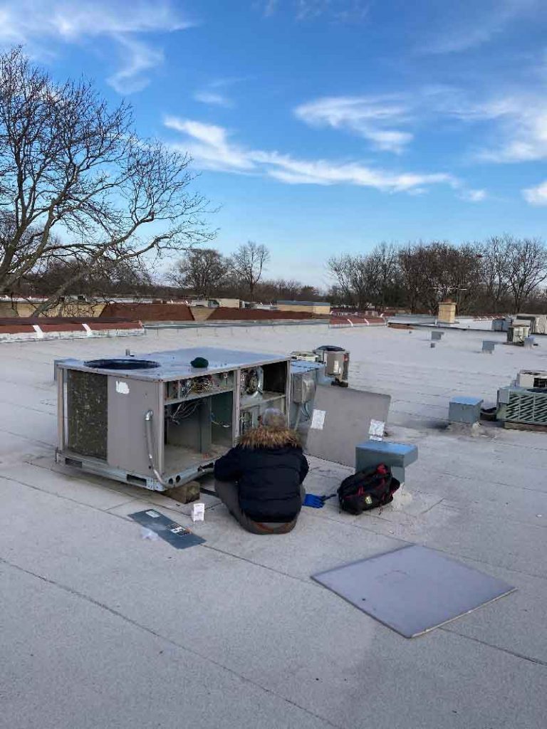 Commercial AC Rooftop System - Air Conditioning Service near me
