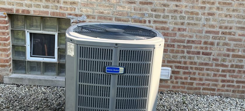 Installing New High Efficiency American Standard Heat Pump - Air Conditioning in Des Plaines IL