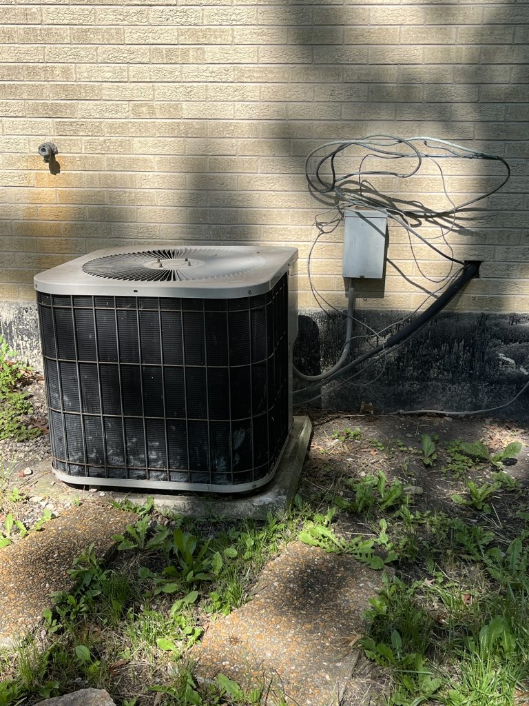 High-Efficiency Trane AC Installation in Des Plaines IL 60016 by Any Season Heating & Cooling.​