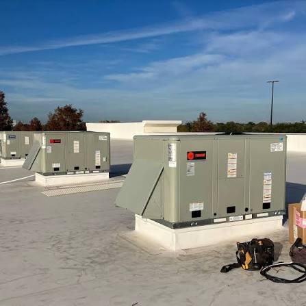Commercial rooftop HVAC installation and replacement
